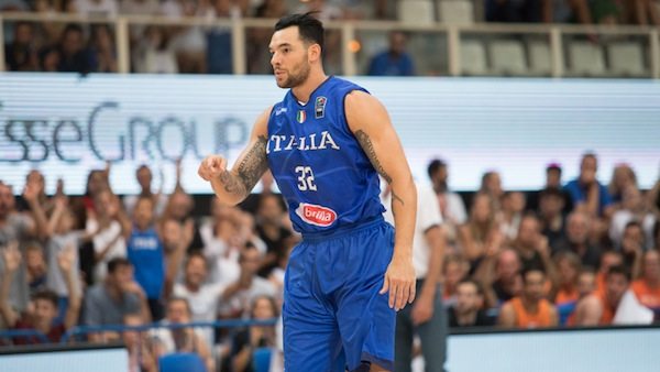 Lega PosteMobile 2017-18: la convocazione di Burns festeggiata dalla Pallacanestro Cantù