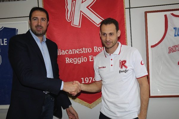 Lega A PosteMobile Mercato 2017-18: la Pallacanestro Reggiana ha presentato Pedro Llomaprt